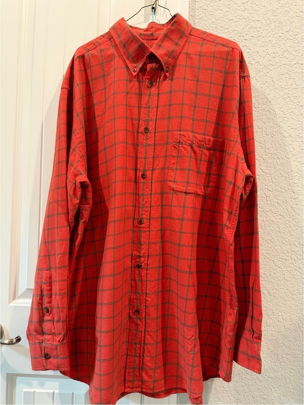 Orvis Men's XXL Red Plaid Button-Down Shirt